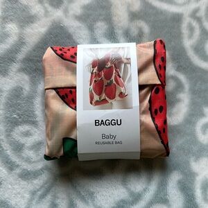 BAGGU NWT Baby Strawberries Reusable Bag